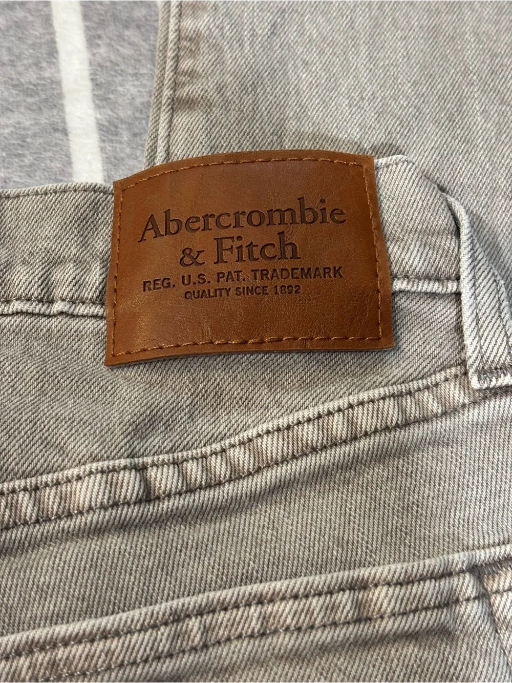 Abercrombie & Fitch Jeans, Slim Straight, 30x32, Gray Grey, Beige, NWOT